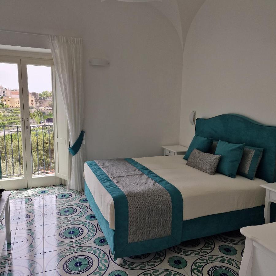 Suites In The Amalfi Coast - Guesthouse With Terrace Near Amalfi - Breathtaking View Of Ravello Скала Экстерьер фото