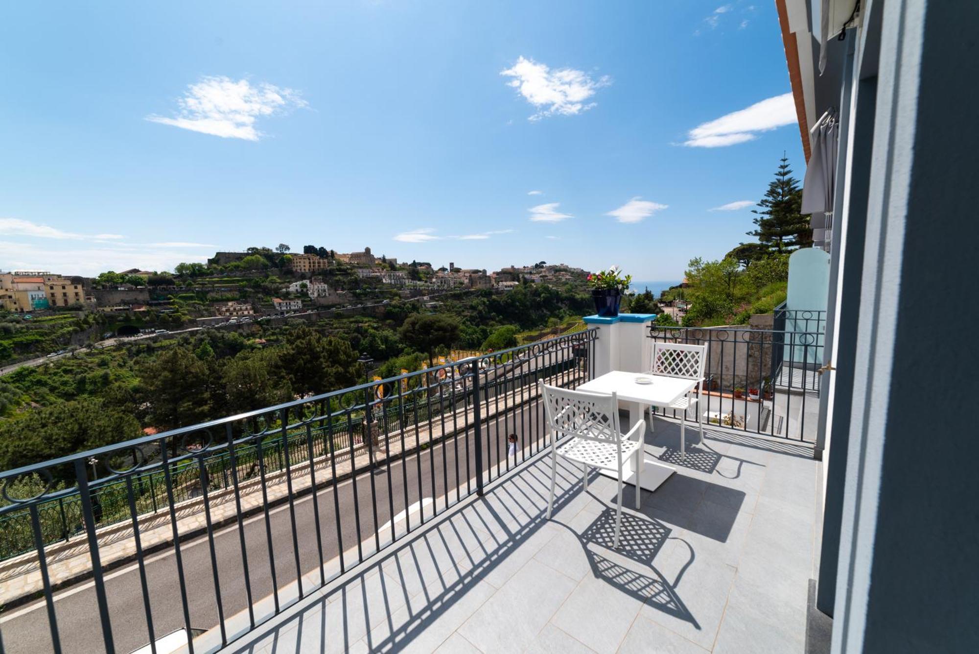 Suites In The Amalfi Coast - Guesthouse With Terrace Near Amalfi - Breathtaking View Of Ravello Скала Экстерьер фото
