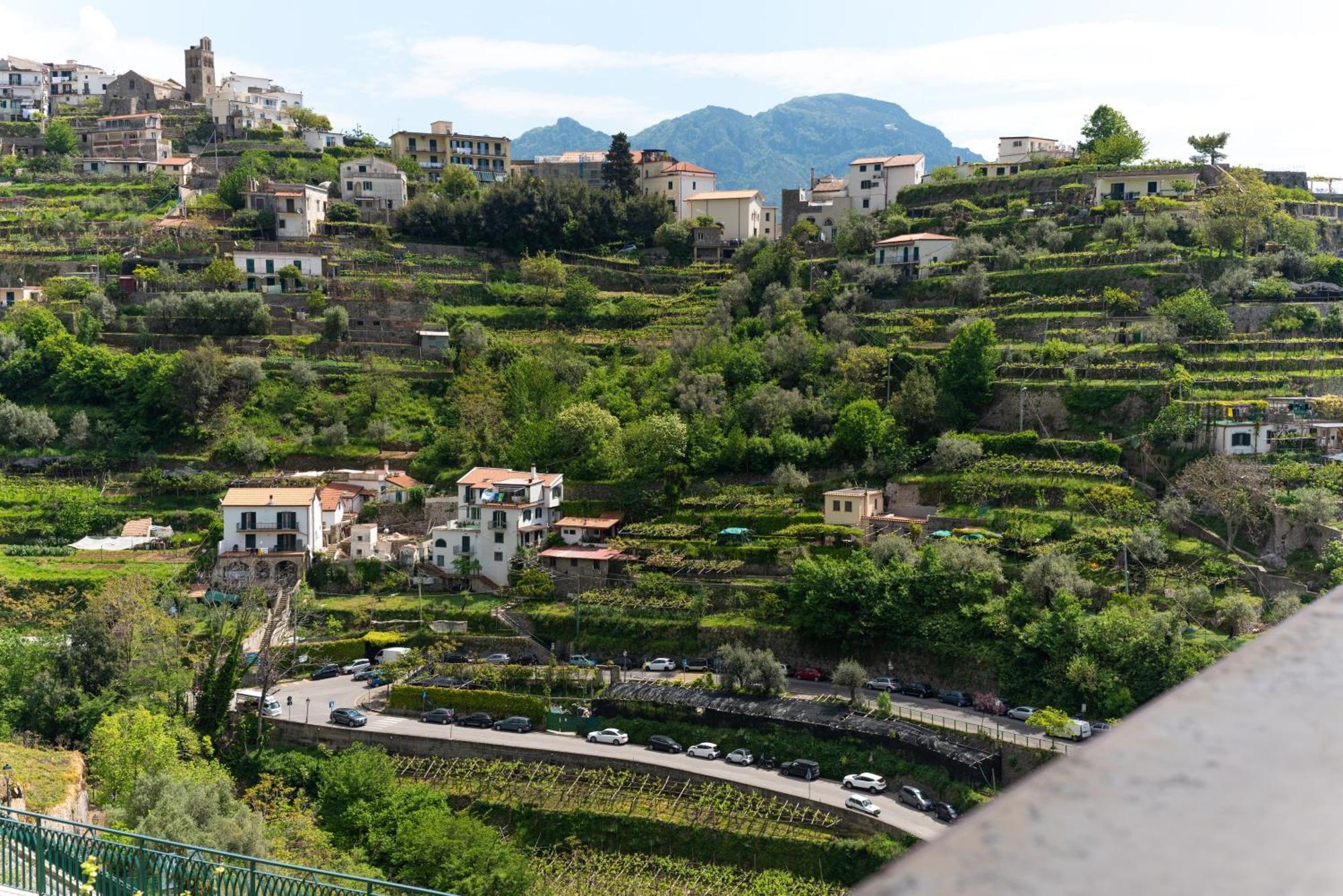 Suites In The Amalfi Coast - Guesthouse With Terrace Near Amalfi - Breathtaking View Of Ravello Скала Экстерьер фото